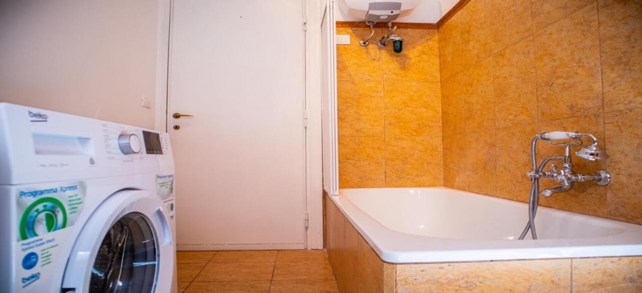 Gasthof Kamchu Viale Somalia *